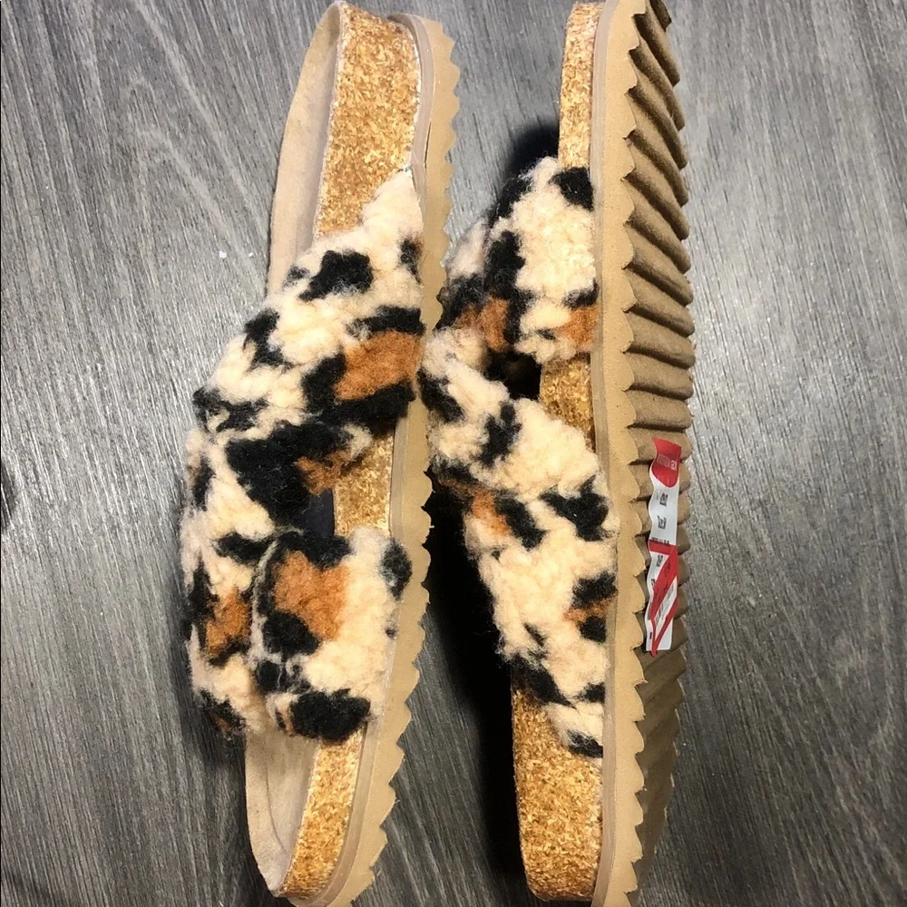 Nordstrom Leopard-Print Faux Shearling Slide Sandals in Tan and Black
